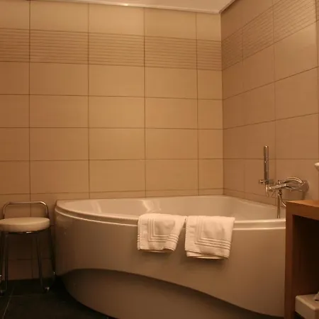 L'ami Du Chambertin Hotel