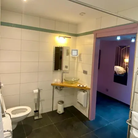 L'ami Du Chambertin Hotel 3*